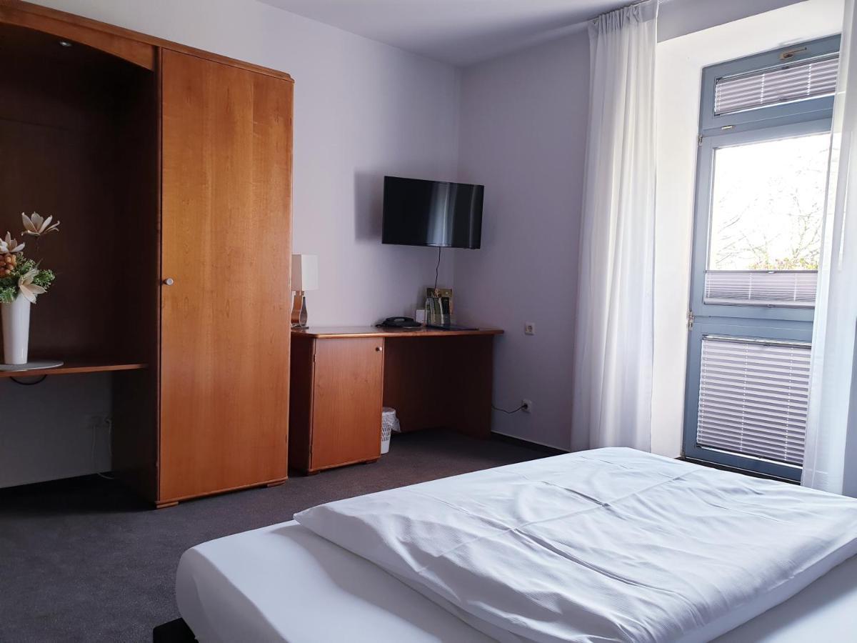 Hotel Moritz An Der Elbe Zeithain Exteriör bild